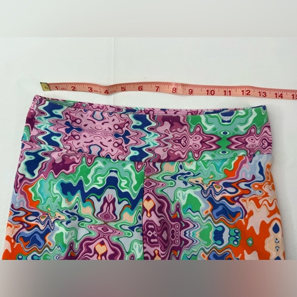 Puma Hypnotize High Rise Biker Shorts Size Medium - Picture 7 of 8